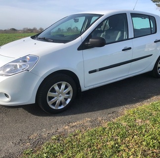 Clio III 5 Portes Phase 2 1.2 i 16V eco2 75 cv